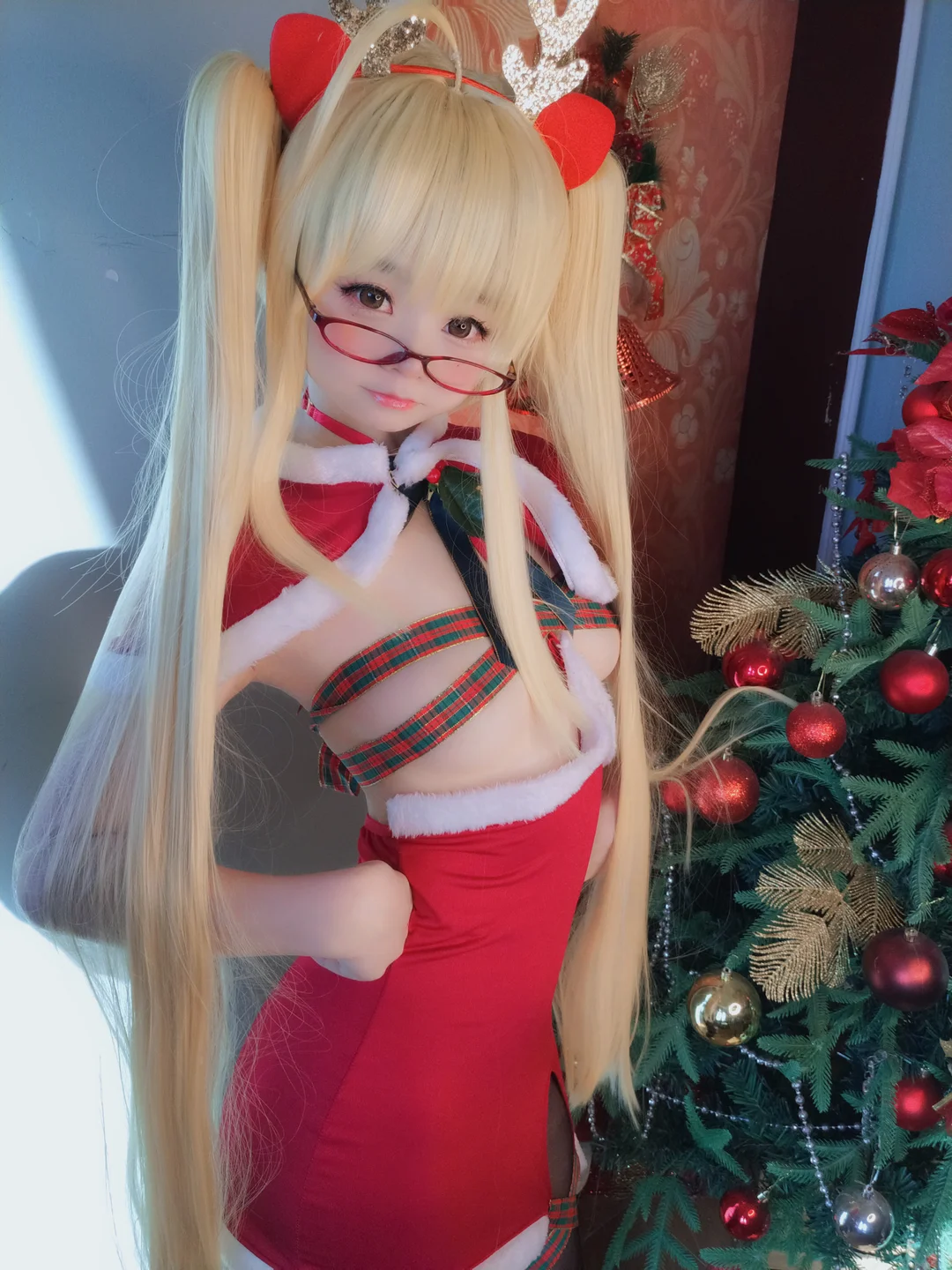 软妹摇摇乐摇摇乐yoyo_Reindeer_Marie_Rose_104P_200MB tg@simisebaisi 【丝足阁】021.webp